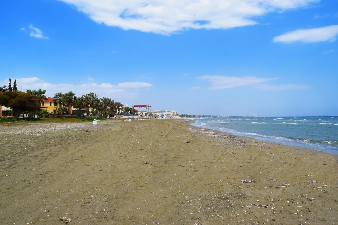 Christos Beach House Larnaca Buitenkant foto
