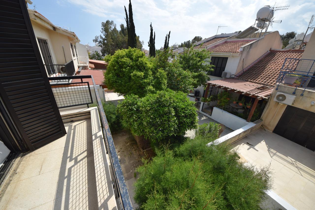 Christos Beach House Larnaca Buitenkant foto